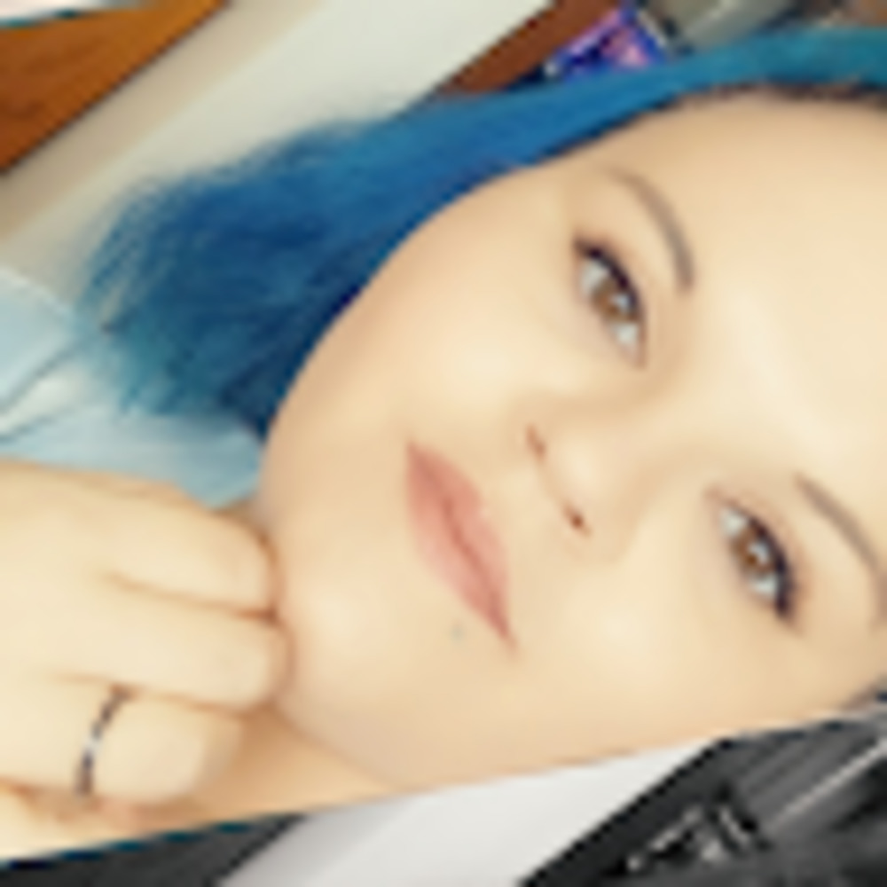 Meet your Posher, Chrissy